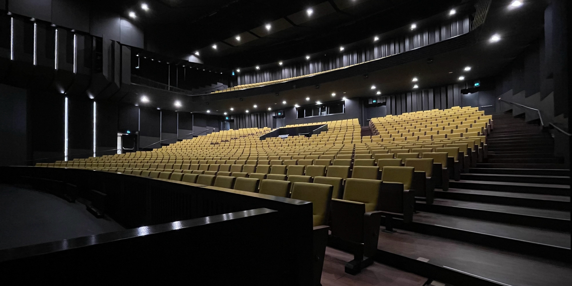 Khani Architecten - AMARE Danszaal