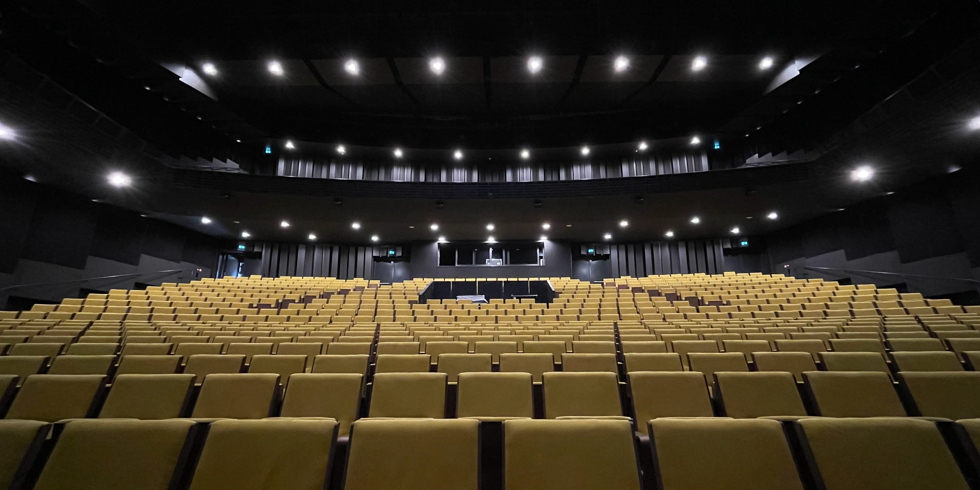 Khani Architecten - AMARE Danszaal