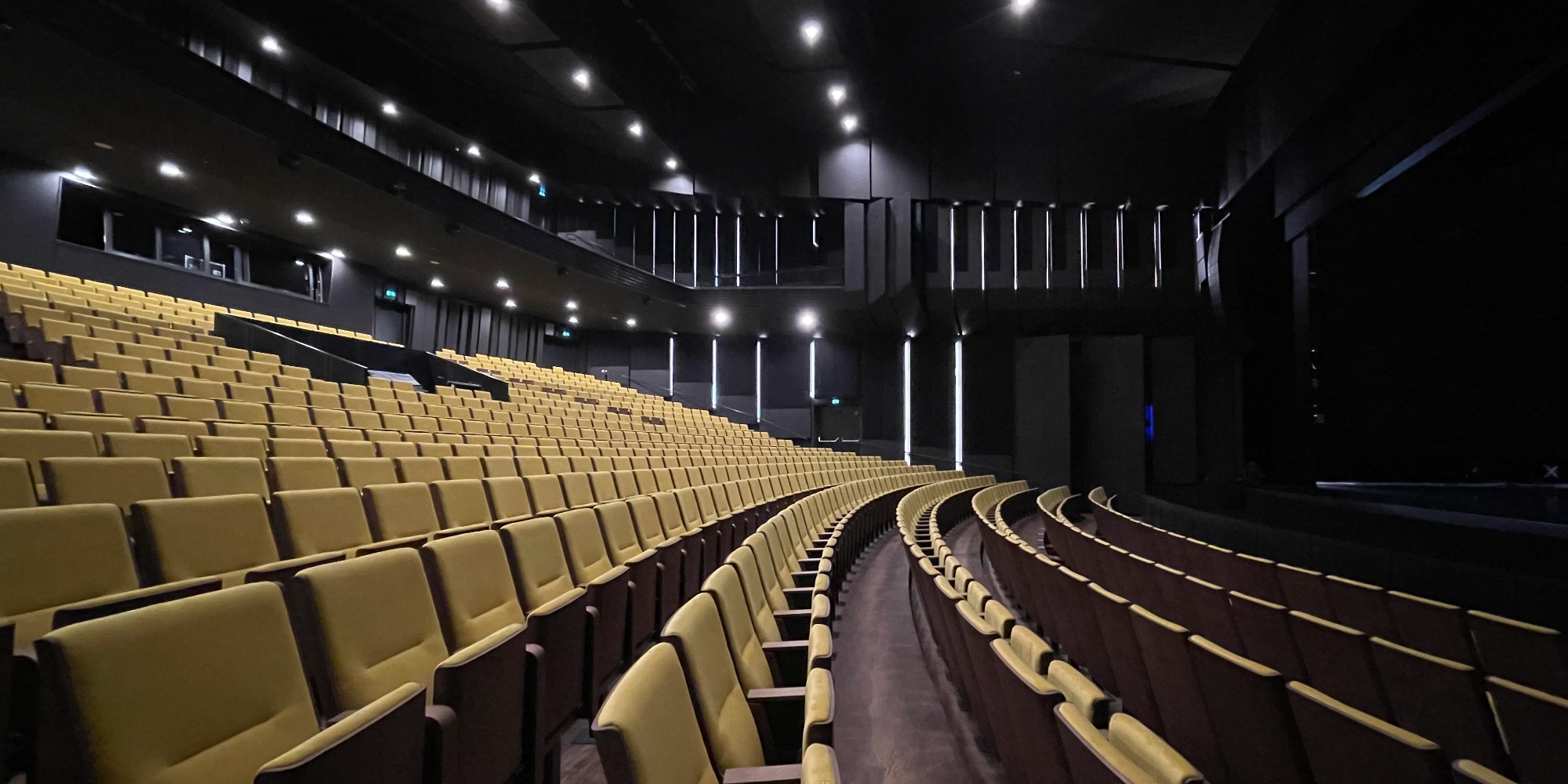 Khani Architecten - AMARE Danszaal