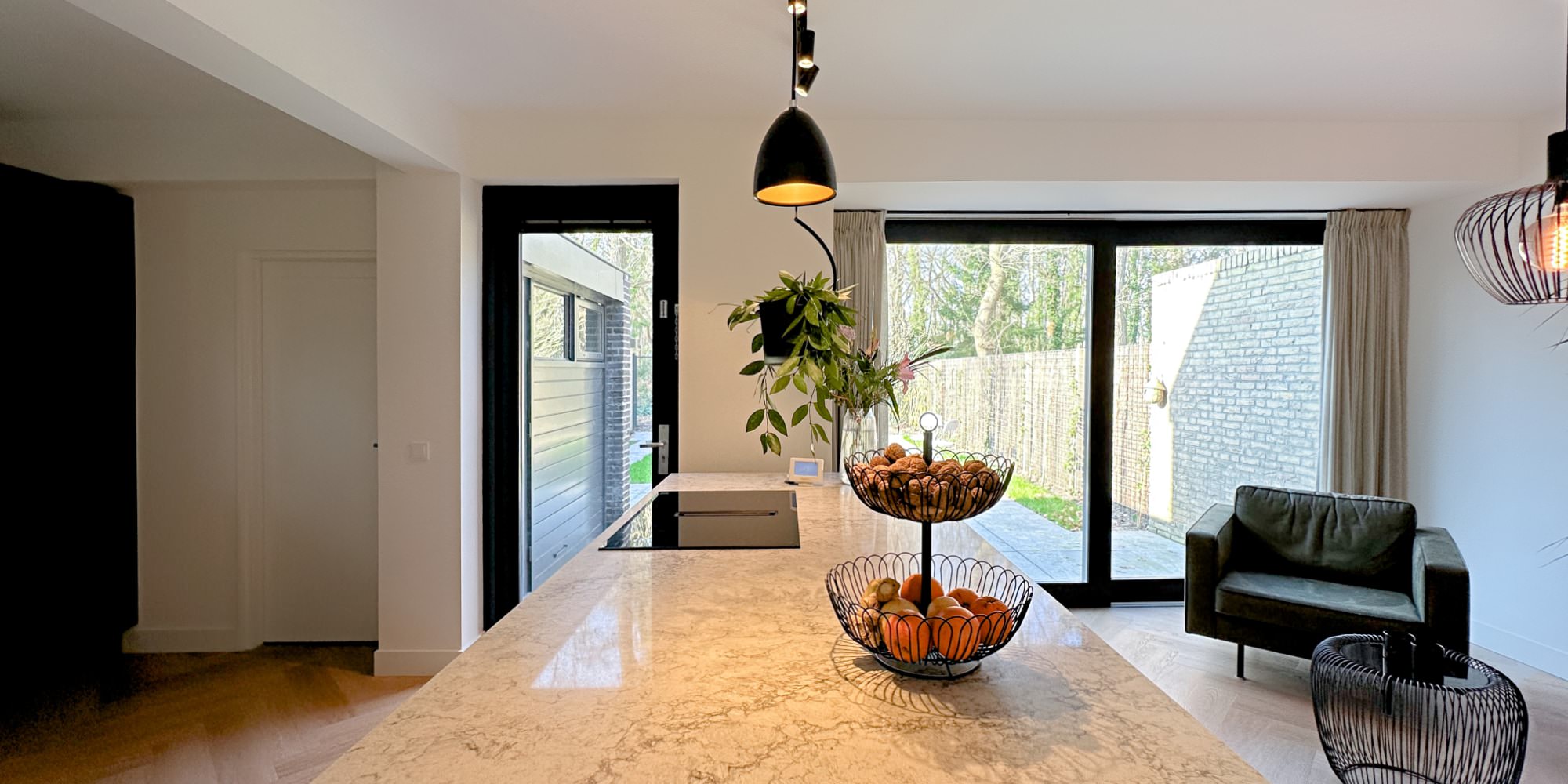 Khani Architecten - Half vrijstaande villa uit 1973