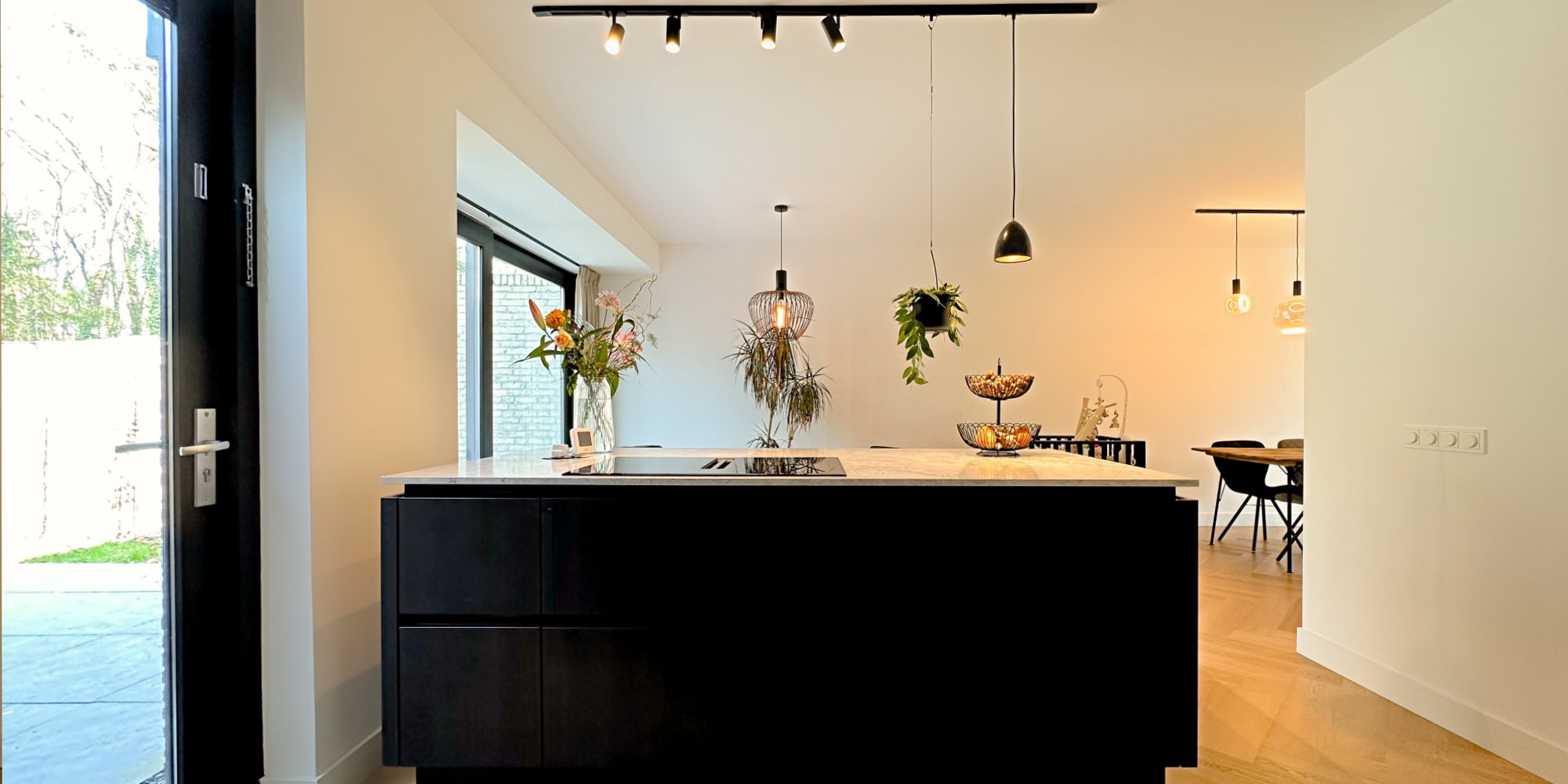 Khani Architecten - Half vrijstaande villa uit 1973