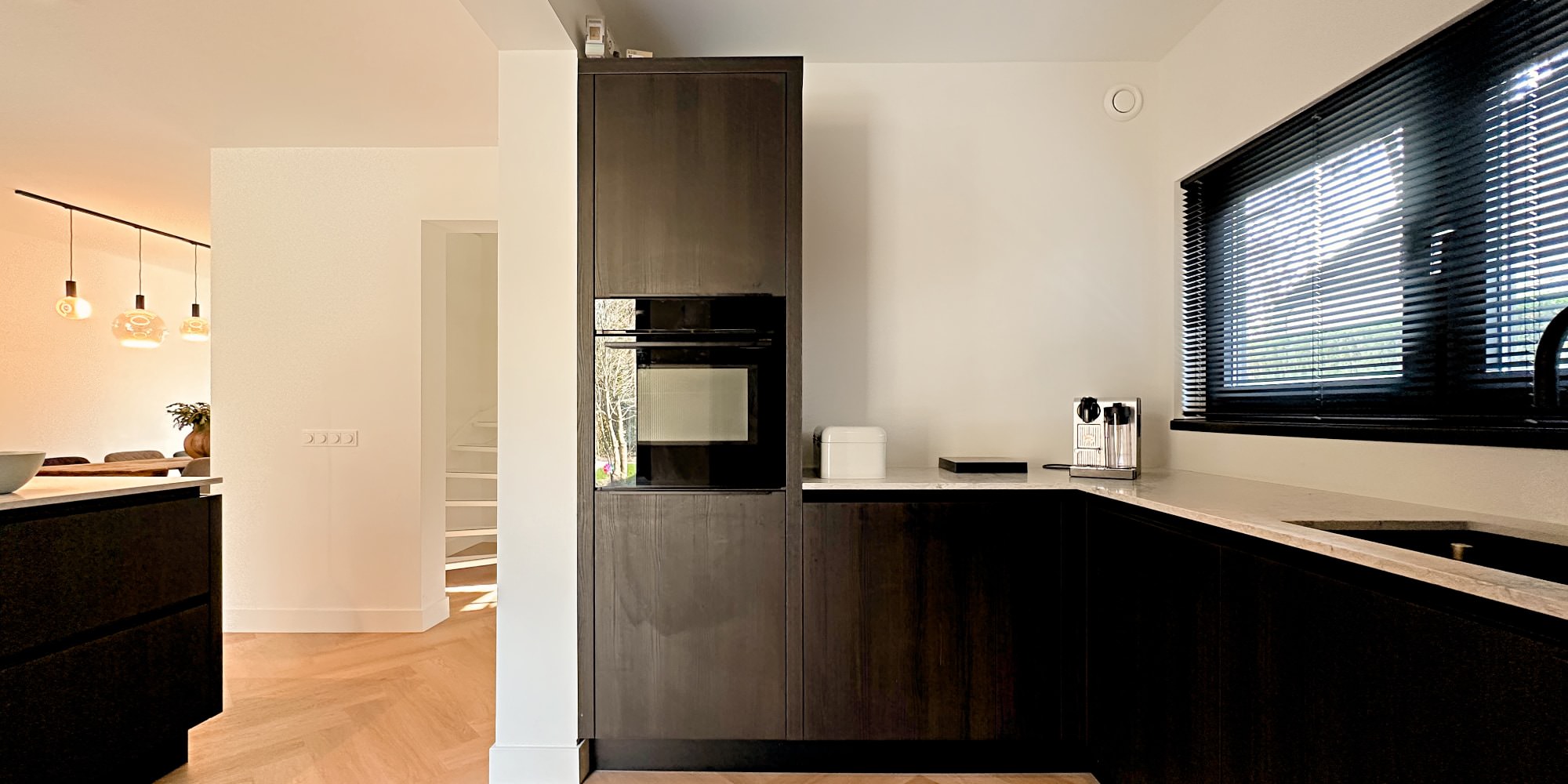 Khani Architecten - Half vrijstaande villa uit 1973