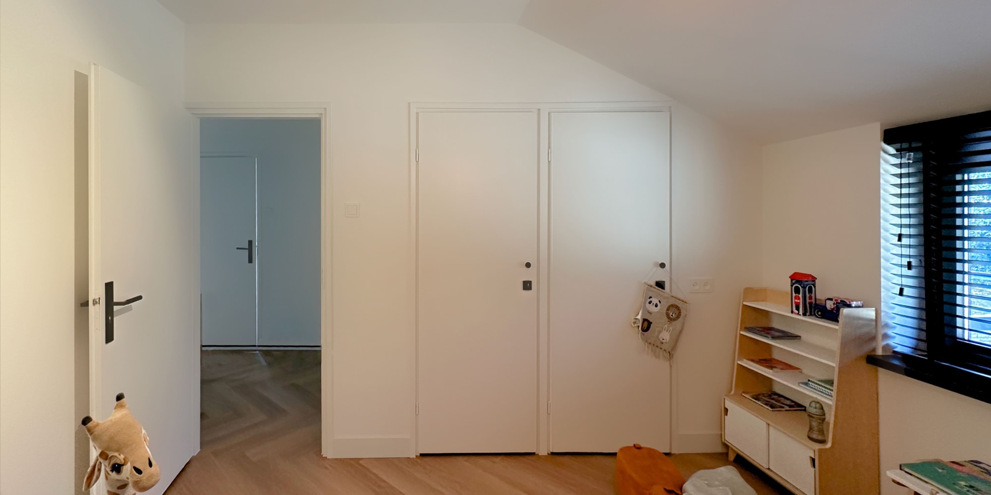 Khani Architecten - Half vrijstaande villa uit 1973